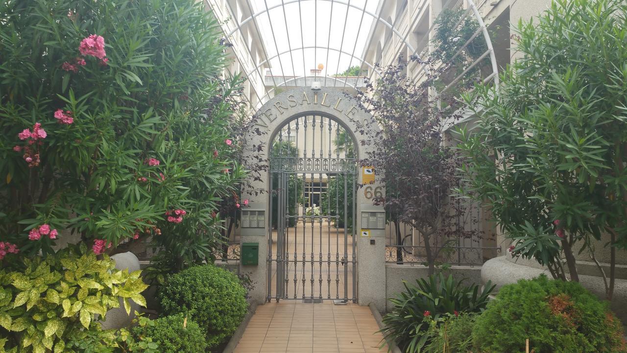 וילאפורטוני Apartamentos Versailles מראה חיצוני תמונה