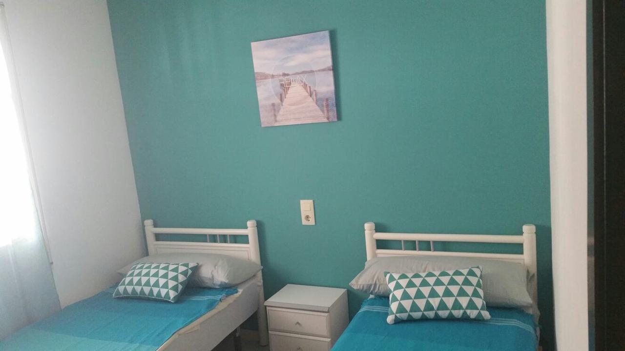 וילאפורטוני Apartamentos Versailles מראה חיצוני תמונה